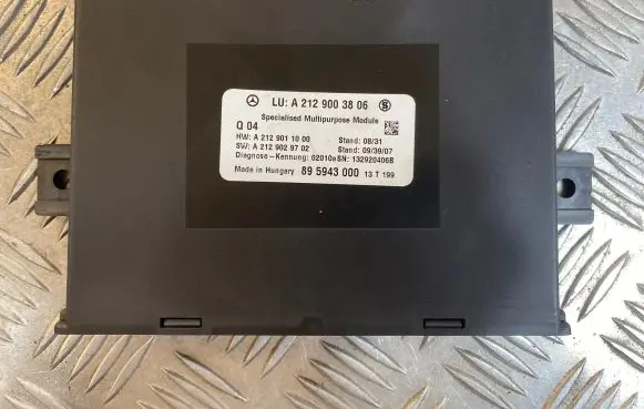 Mercedes-Benz E W212 Comfort/convenience module A2129003806 A2129011000 A2129029702