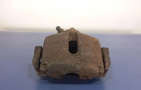 Skoda Octavia Mk2 (1Z) Front brake caliper