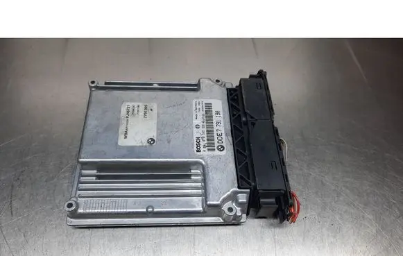 BMW X3 E83 Engine control unit/module ECU