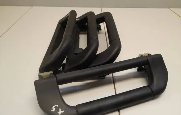 BMW X5 E53 Front interior roof grab handle 8257226