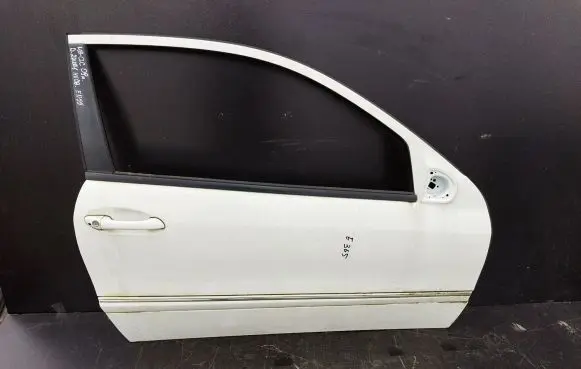 Mercedes-Benz CLC CL203 Front door