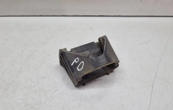 BMW X3 F25 Radiator mount bracket 108086