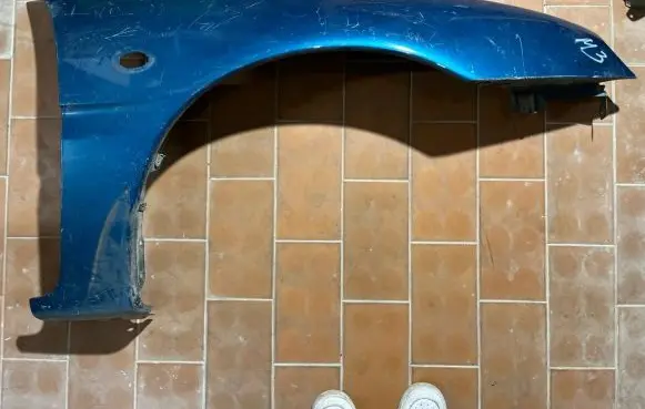 Mazda MX-3 Fender