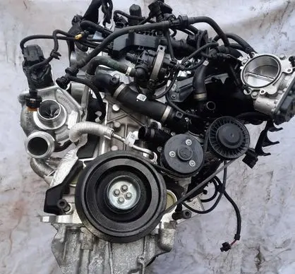 BMW 5 G30 G31 Engine B48B20A 4F0853971