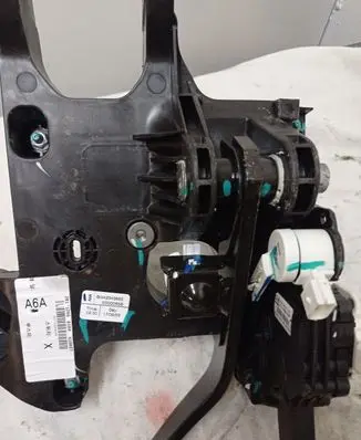 Buick Encore I Brake pedal 42343853