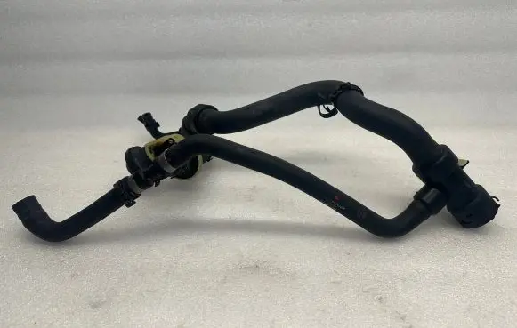 Audi A4 S4 B5 8D Engine coolant pipe/hose 8D0121049H