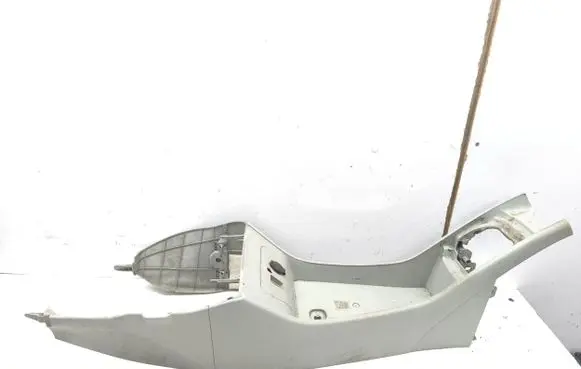 Toyota Prius (XW30) Center console 5881047010 5882347020