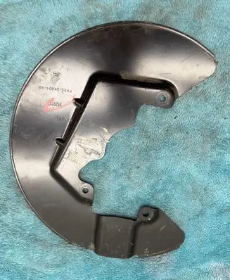 Ford Mustang VI Rear brake disc plate dust cover M291C FR3C2K004BB