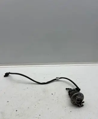 Mercedes-Benz E W212 AdBlue injector A0004900713 EA0001 0001
