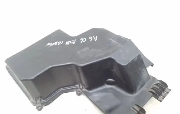 Audi A6 S6 C6 4F Fuse box cover 4F2937576
