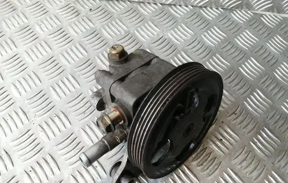 Mazda Premacy Power steering pump