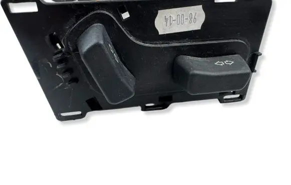 Peugeot 607 Seat control switch MP4689