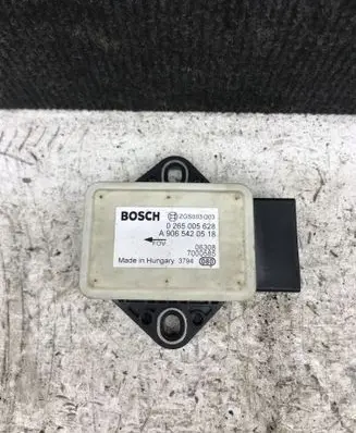 Volkswagen Crafter ESP acceleration yaw rate sensor A9065420518 0265005628 7000585