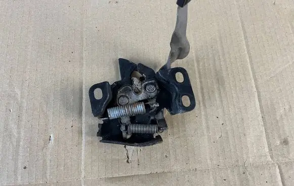 Honda Jazz Engine bonnet/hood lock/catch