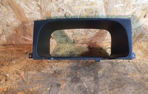 Volkswagen Golf III Dashboard trim 1h6857059