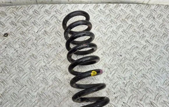 Mercedes-Benz E C207 W207 Rear coil spring