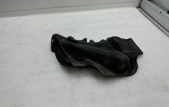 Tesla Model S Other exterior part 100541900B