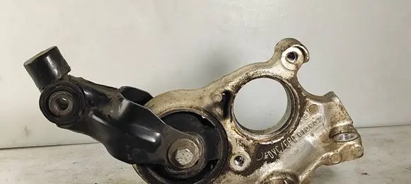Peugeot 308 Engine mount bracket 810907 96391768