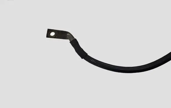 Volkswagen Golf V Negative earth cable (battery)