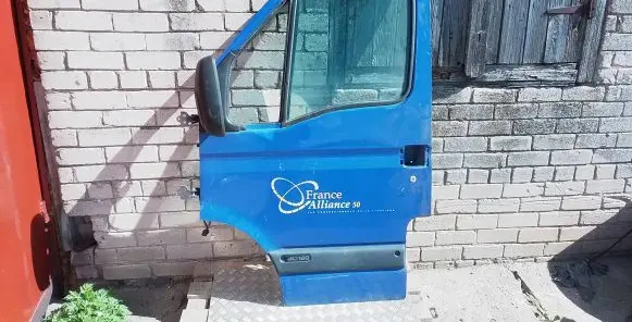 Renault Master II Front door