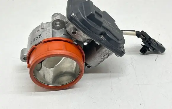 Volvo XC90 Throttle valve 508369 31459842