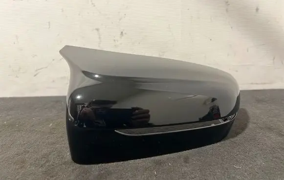BMW M5 F90 Front door wing mirror part 