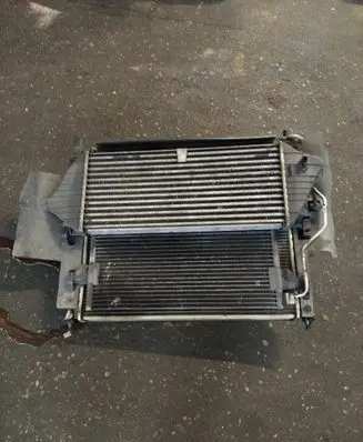 Mercedes-Benz ML W163 Radiator set A1635000293 885002079 G128Y27