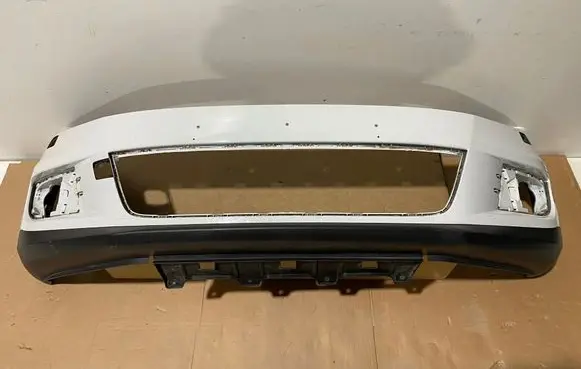 Volkswagen Tiguan Front bumper 5N0807221K