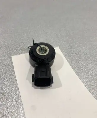 Subaru XV II Detonation knock sensor 8204KNE45