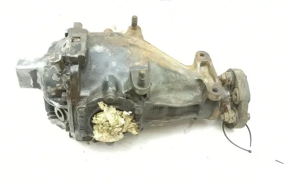 Mercedes-Benz COMPAKT W115 Rear differential R1153513208 392