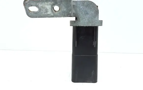 Volvo V50 Glow plug pre-heat relay 2502175