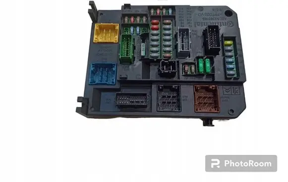 Peugeot 308 Fuse module