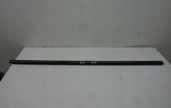 BMW X4 F26 Rear arch trim 