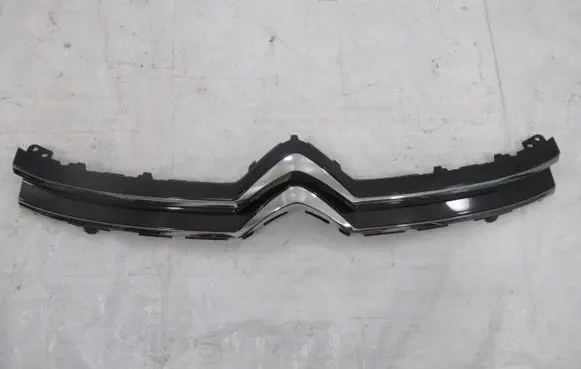 Citroen C5 Aircross Front grill 9826746877