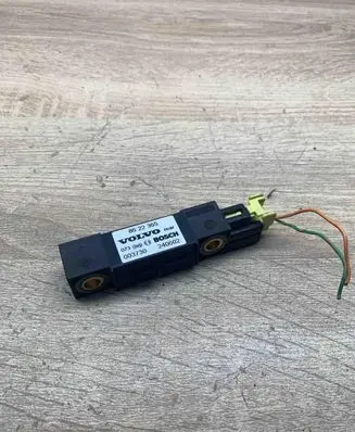 Volvo S60 Airbag deployment crash/impact sensor 8622365 003730
