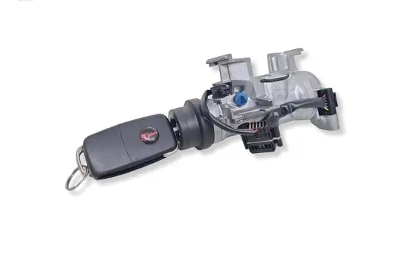 Volkswagen Touran I Ignition lock 1K0905851B