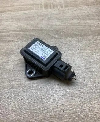 Audi A4 S4 B6 8E 8H ESP acceleration yaw rate sensor 8E0907637A 0265005245