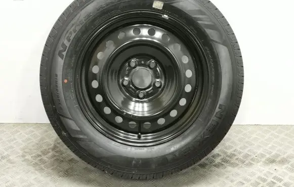 Jeep Grand Cherokee WL R18 spare wheel 04755313AA