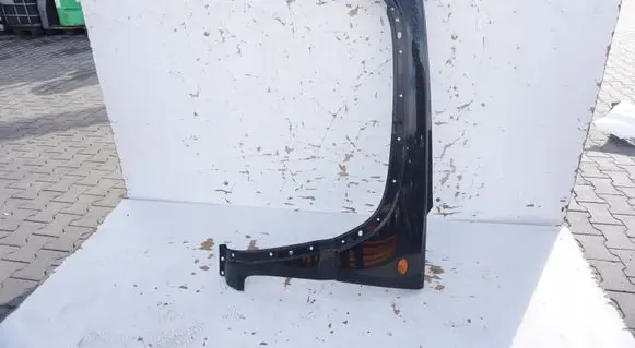 Jeep Cherokee III KJ Fender
