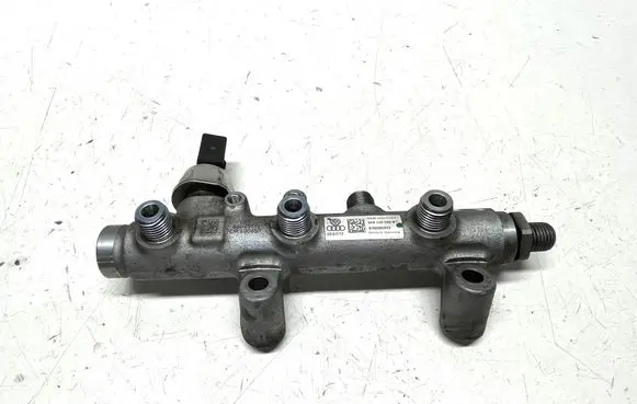 Audi A4 S4 B8 8K Fuel main line pipe 059130089BT 05A906051