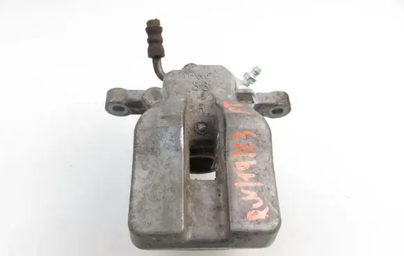 Toyota RAV 4 (XA30) Rear brake caliper 