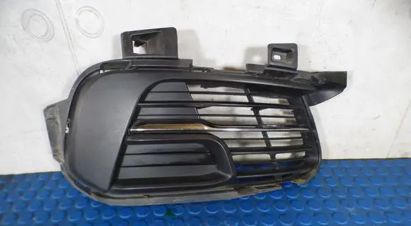 Peugeot 308 Front fog light trim/grill CART99894479 99894479 D53221