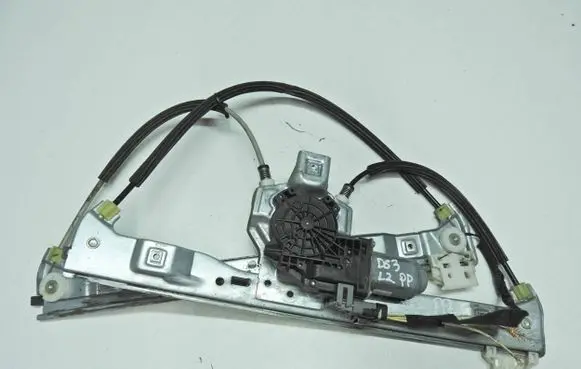 Citroen DS3 Front door window regulator with motor