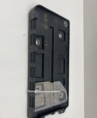 Volkswagen Phaeton Battery tray 3D0804869G