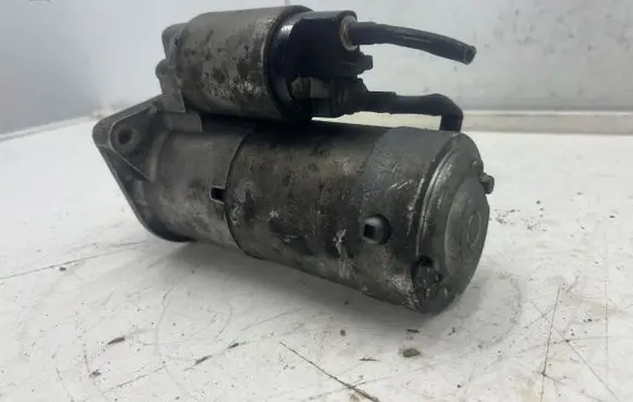 Opel Zafira B Starter motor 55353857