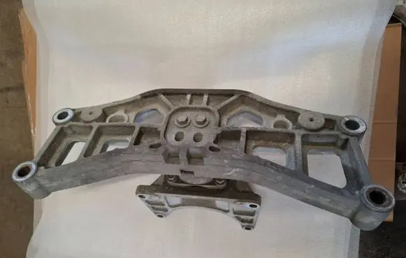Dodge Challenger Gearbox mounting bracket 05147200AD