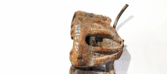 Toyota Corolla Verso AR10 Front brake caliper
