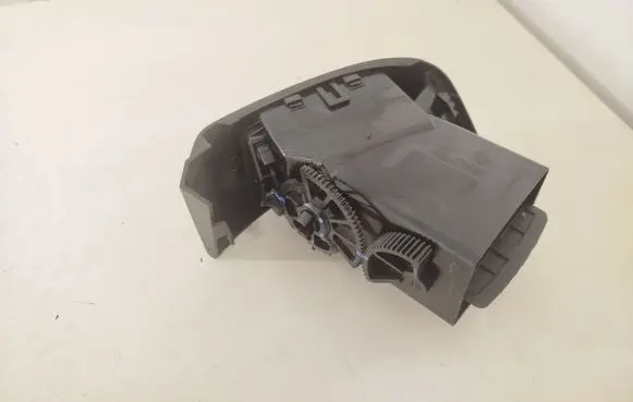 Dashboard side air vent grill/cover trim