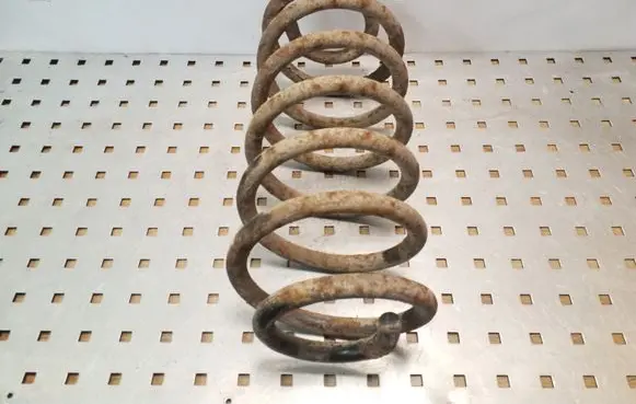 Jeep Grand Cherokee (WJ) Rear coil spring