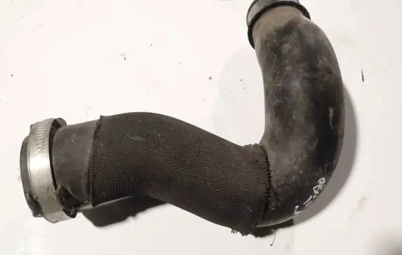 Audi Q7 4L Intercooler hose/pipe